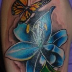 Choosing a flower tattoo according to the blue color
