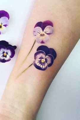pansy-flower-tattoo-designs-meaning-23