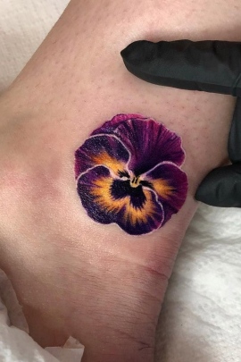 pansy-flower-tattoo-designs-meaning-25