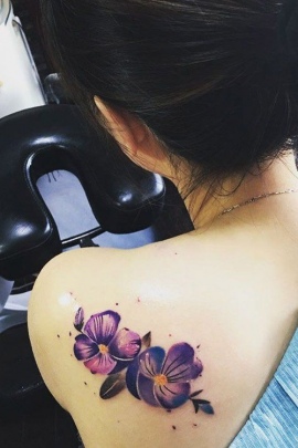 pansy-flower-tattoo-designs-meaning-3