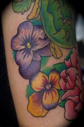 pansy-flower-tattoo-designs-meaning-36