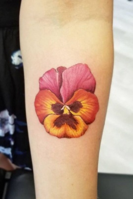 pansy-flower-tattoo-designs-meaning-4