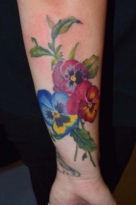 pansy-flower-tattoo-designs-meaning-46