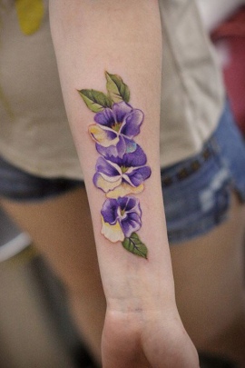 pansy-flower-tattoo-designs-meaning-57