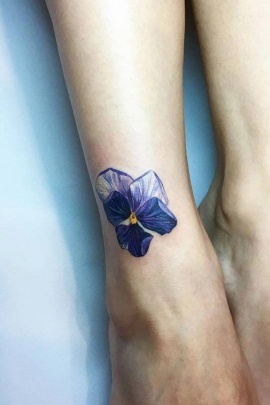 pansy-flower-tattoo-designs-meaning-64